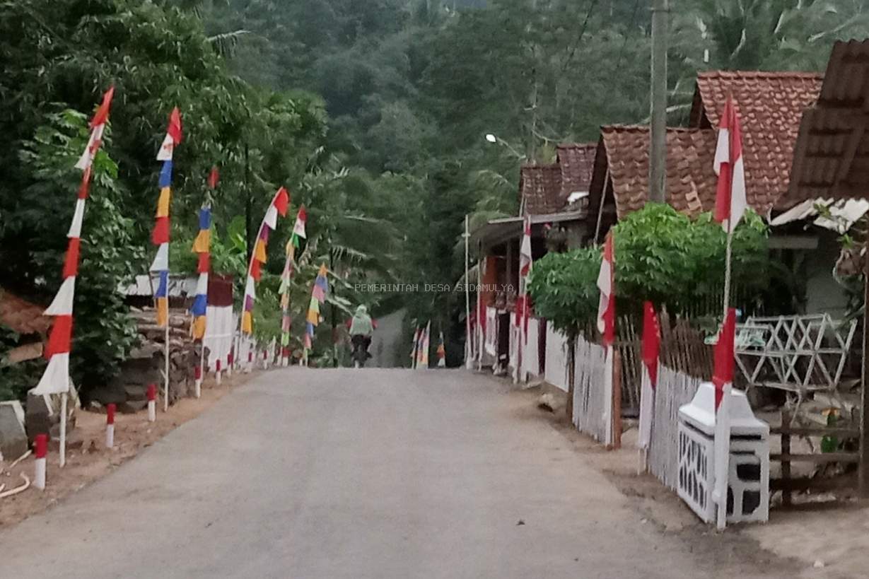 ANTUSIAS WARGA MASYARAKAT DESA SIDAMULYA MENYAMBUT HARI ULANG TAHUN REPUBLIK INDONESIA KE -78